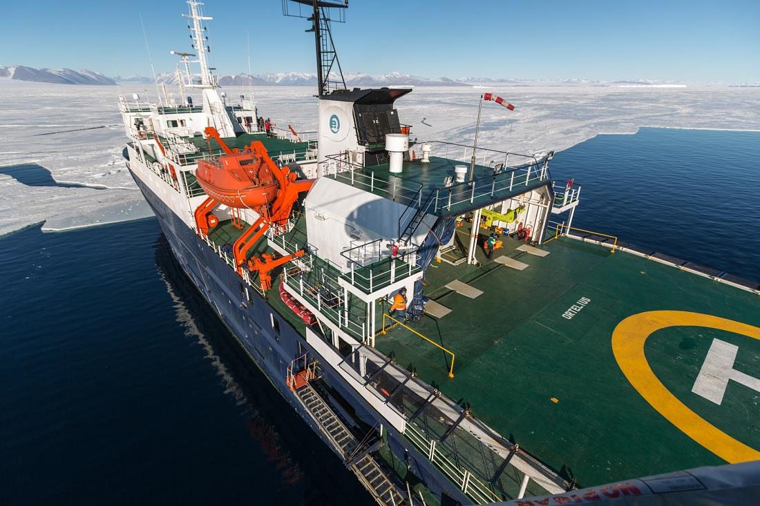 gallery_ross sea_taylor valley_dry valleys_ortelius (c) rolf stange-oceanwide expeditions (1).jpg_.jpg gallery_ross sea_taylor valley_dry valleys_ortelius (c) rolf stange-oceanwide expeditions (1).jpg_.jpg